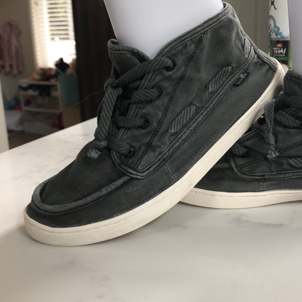 *EUC* Sanuk Vee K Shawn Chukka Boot
